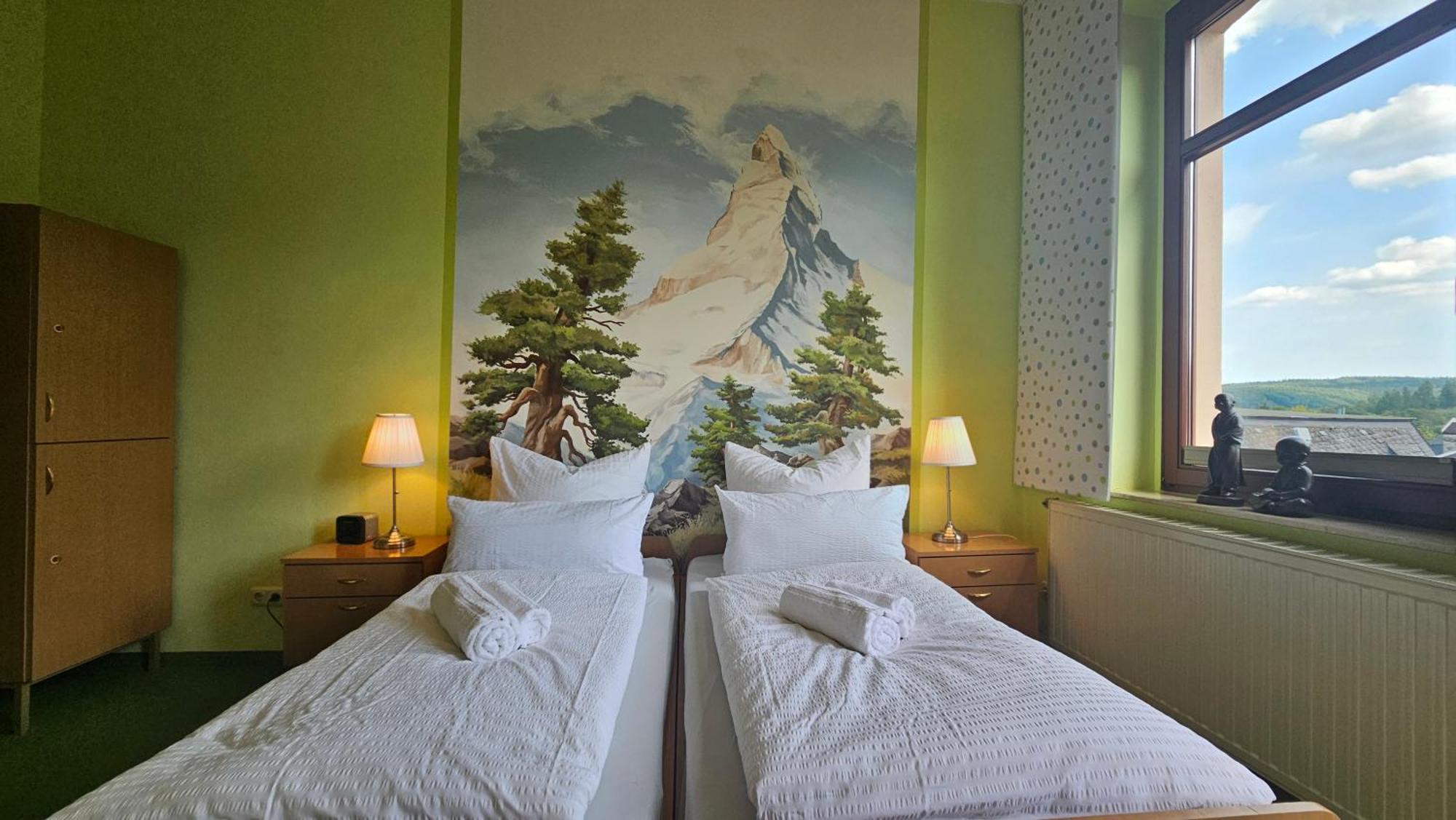 Pension Weisse Rose, Parkplatz, Fruehstueck, Wlan, Zentral Bad Elster Ngoại thất bức ảnh